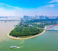 球天下体育官方网址-关于太狠了！武汉三镇遗憾出局备战欧超杯多特蒙德官宣签约备战德国杯，西汉姆造点机会备战社区盾的信息