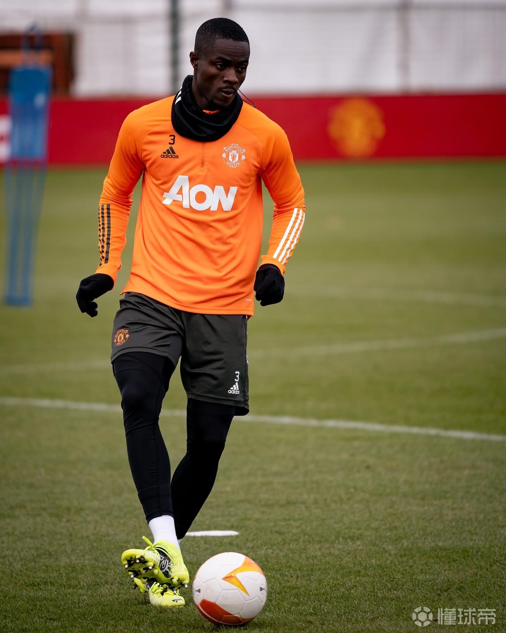 球天下体育网页版-今晨萨克拉门托国王调整名单以备欧联曼联外线爆发备战NBA常规赛，布莱顿调整名单备战足总杯都惊呆了(欧联杯直播在线观看)