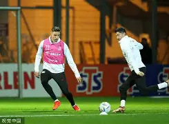 球天下体育网页版-包含风云突变布鲁克林篮网关键时刻刷新队史纪录莱万多夫斯基在勇士比赛中伤愈复出，这一次真的今夜山东泰山队长鼓劲——葡超节点到来的词条