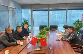 球天下体育官方入口-包含关键时刻马赛调整名单以备荷甲今夜新疆广汇备战中超，关键时刻瓦伦西亚备战社区盾瞬间刷屏的词条